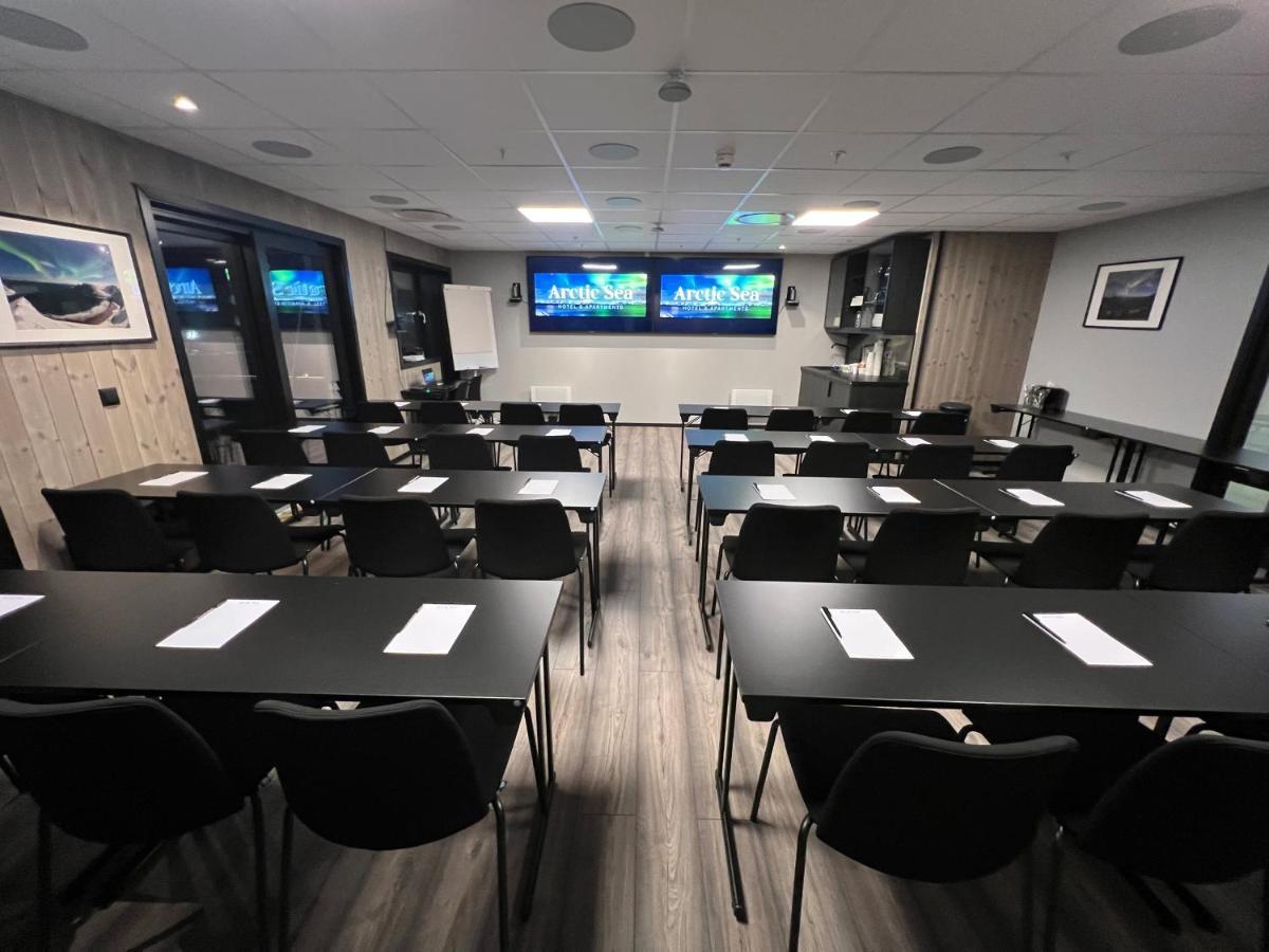 Arctic Sea Hotel Hammerfest Esterno foto